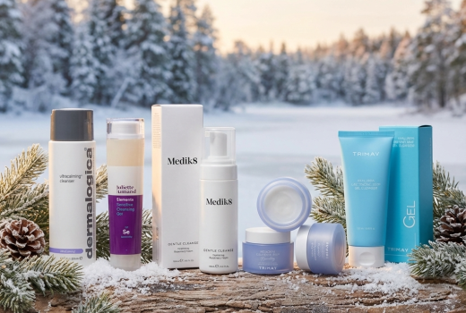 Ήπιος καθαρισμός, ισορροπημένη απολέπιση και SPF ακόμη και τον χειμώνα. Μάθε τα βήματα για  λαμπερό δέρμα!