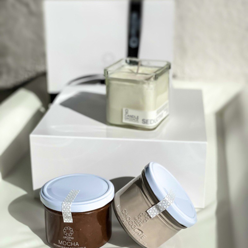 ariadne Love Affair Gift Box (Candle Massage 200ml- Mocha Brown Sugar Body Scrub 225ml-Nutritious & Delicious Chocolate Body Butter 225ml) ariadne Love Affair Gift Box (Candle Massage 200ml- Mocha Brown Sugar Body Scrub 225ml-Nutritious & Delicious Chocolate Body Butter 225ml)